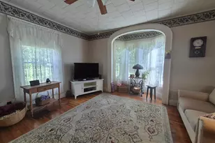 48 Middle St, Lancaster, NH 03584 - Photo 4