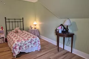 48 Middle St, Lancaster, NH 03584 - Photo 24