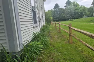 48 Middle St, Lancaster, NH 03584 - Photo 10