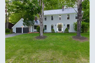 52 Ledgewood Road, Claremont, NH 03743 - Photo 2
