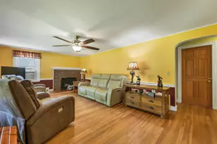 125 Woodland Ave, Gilford, NH 03249 - Photo 12