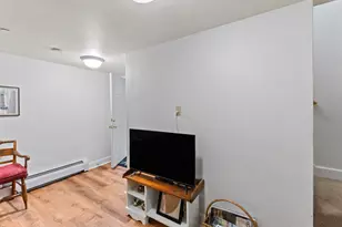 196 E Main St, Conway, NH 03818 - Photo 22