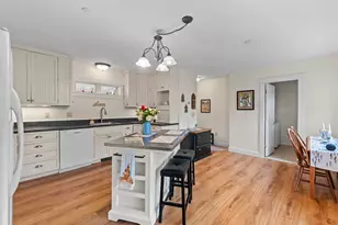 196 E Main St, Conway, NH 03818 - Photo 8