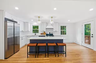 632 Raymond Rd, Chester, NH 03036 - Photo 6