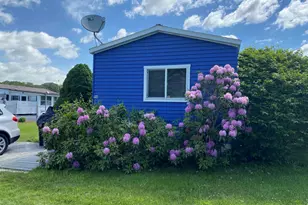 96 Whip-Poor-Will St, Seabrook, NH 03874 - Photo 2