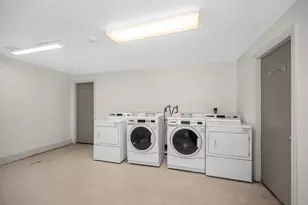 95 East Broadway St, Derry, NH 03038 - Photo 18