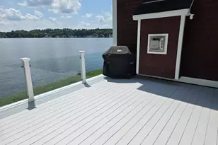 35 N Shore Rd, Derry, NH 03038 - Photo 12