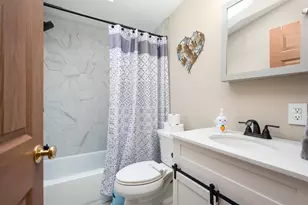 124 Chester Rd, Raymond, NH 03077 - Photo 32