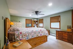 34 Cabot Rd, Merrimack, NH 03054 - Photo 16