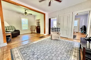 39 Chestnut St, Tilton, NH 03276 - Photo 16