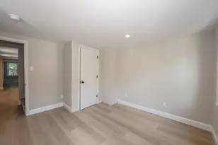 32 Raymond Rd, Auburn, NH 03032 - Photo 22