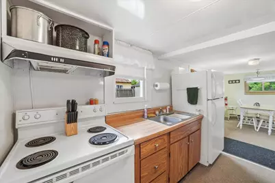 8 &amp; 12 Cedar Street, South Hero, VT 05486 - Photo 22