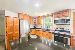 110 Tuttle Ln, Greenland, NH 03840 - Photo 12