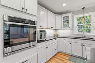 594 Kearsarge Ave, Hopkinton, NH 03229 - Photo 6