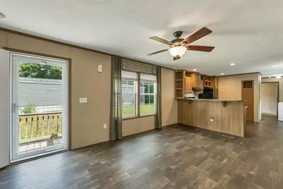 68 Barberry Lane, Raymond, NH 03077 - Photo 2