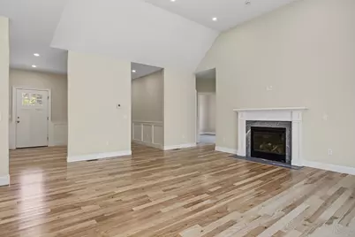 131 Merrimack Street, Hooksett, NH 03106 - Photo 26