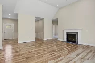 131 Merrimack St, Hooksett, NH 03106 - Photo 26