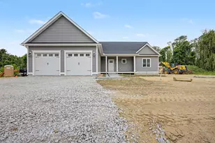 131 Merrimack St, Hooksett, NH 03106 - Photo 28