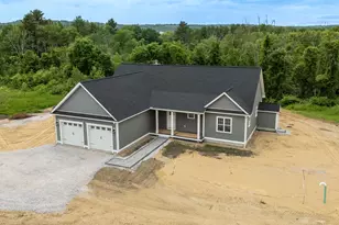 131 Merrimack St, Hooksett, NH 03106 - Photo 1