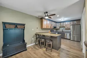 227 Main St, Lincoln, NH 03251 - Photo 22
