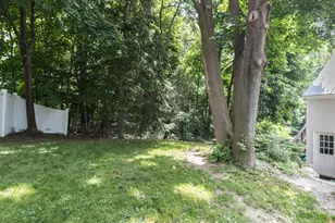 149 Cutts St, Portsmouth, NH 03801 - Photo 6