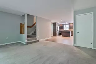 1465 Hooksett Rd, Hooksett, NH 03106 - Photo 12