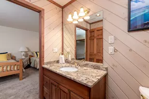 101 Eastman Shore Rd S, Laconia, NH 03246 - Photo 34