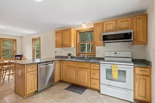 177 Whittier Dr, Fremont, NH 03044 - Photo 16