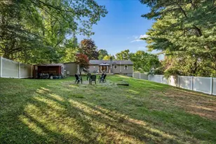 1280 Goffstown Rd, Manchester, NH 03102 - Photo 34