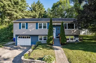 1280 Goffstown Rd, Manchester, NH 03102 - Photo 1