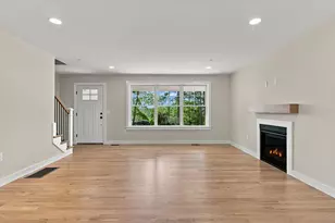 264 Colburn Rd, New Boston, NH 03070 - Photo 10