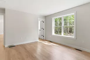 264 Colburn Rd, New Boston, NH 03070 - Photo 24