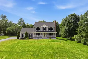 17 Donmac Dr, Derry, NH 03038 - Photo 1