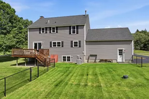 17 Donmac Dr, Derry, NH 03038 - Photo 36