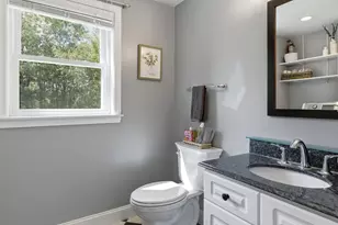 17 Donmac Dr, Derry, NH 03038 - Photo 12