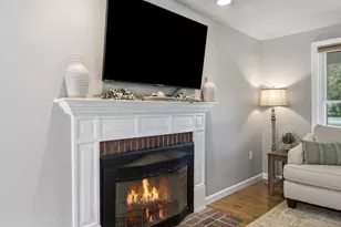 17 Donmac Dr, Derry, NH 03038 - Photo 16