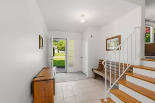 13 Wingate St, Hampton, NH 03842 - Photo 2