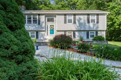 21 Emerald Drive, Derry, NH 03038 - Photo 2