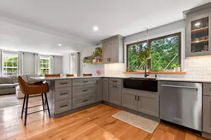 9 Comings Ct, Exeter, NH 03833 - Photo 10
