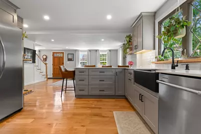 9 Comings Court, Exeter, NH 03833 - Photo 8