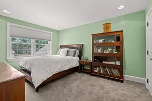 56 Oak Dr, Bedford, NH 03110 - Photo 36