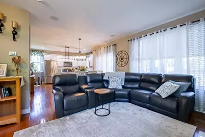 25 Redwood Way #24, Manchester, NH 03102 - Photo 12
