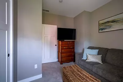 25 Redwood Way #24, Manchester, NH 03102 - Photo 34