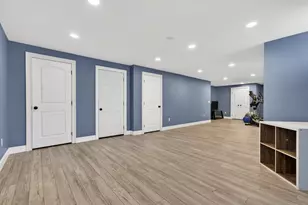75 McDuffie St, Manchester, NH 03102 - Photo 26
