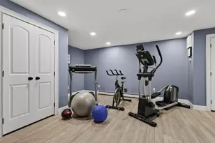 75 McDuffie St, Manchester, NH 03102 - Photo 22