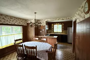 11 Foster Ave, Manchester, NH 03103 - Photo 14