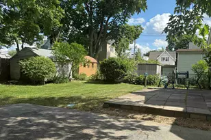 11 Foster Ave, Manchester, NH 03103 - Photo 4