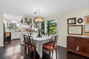 65 Victoria St, Manchester, NH 03104 - Photo 10