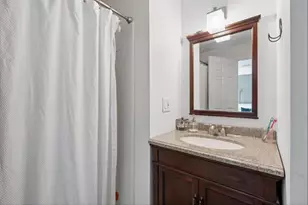 65 Victoria St, Manchester, NH 03104 - Photo 26