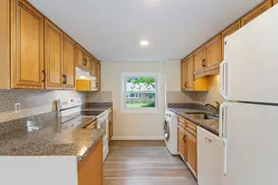 267 Pioneer Rd, Rye, NH 03870 - Photo 10